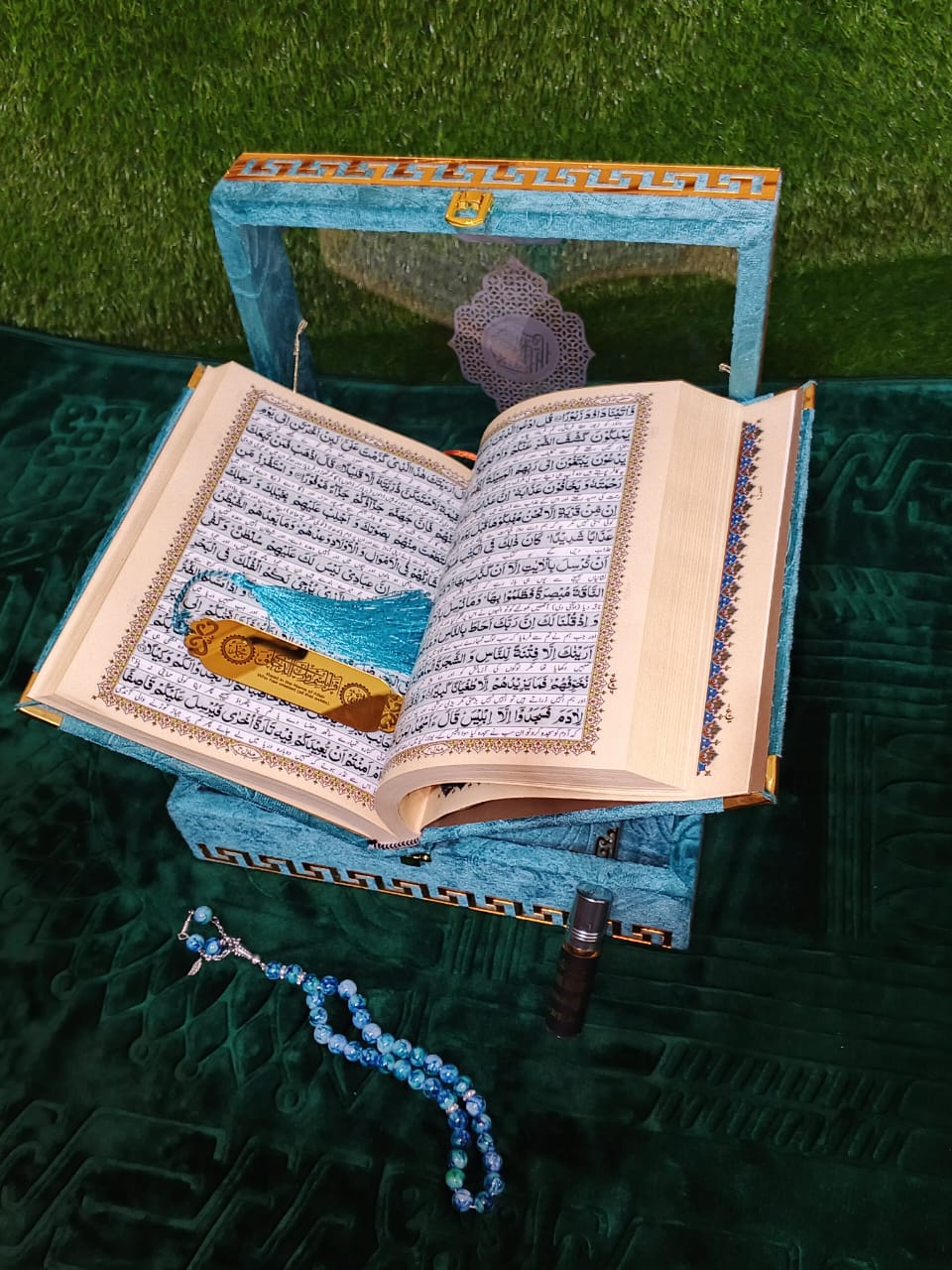 Deluxe Blue Velvet Quran Gift Set with Gold Embossing – Quran 113